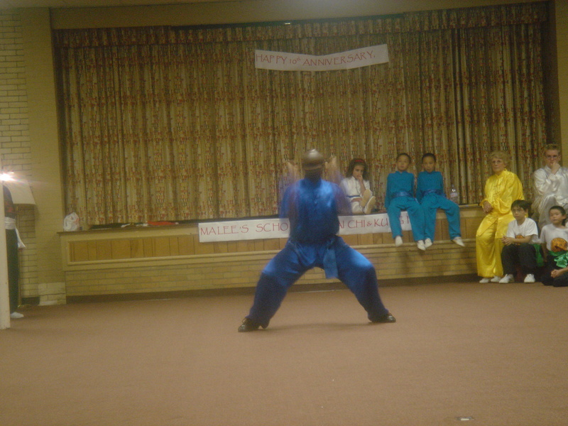 Image: /media/?path=/sports/Kung Fu/2004-10-02 Malee's School 10th Anniversary/DSC03529.JPG